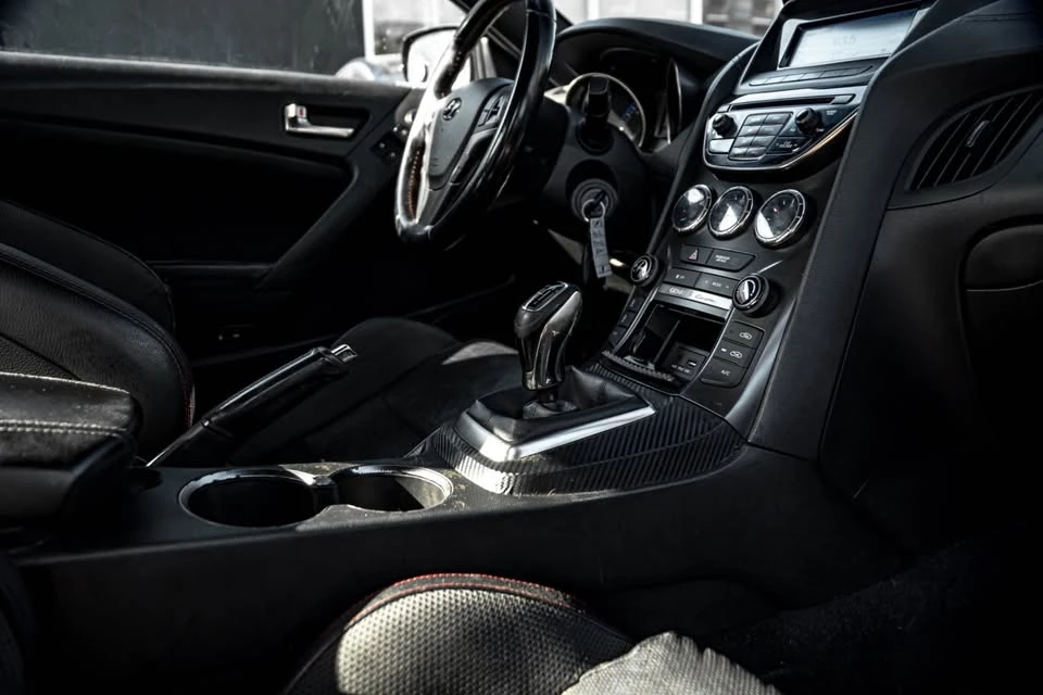 2015 Hyundai Genesis Coupe - Image 15 of 19