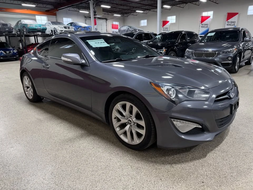 2015 Hyundai Genesis - Image 7 of 20