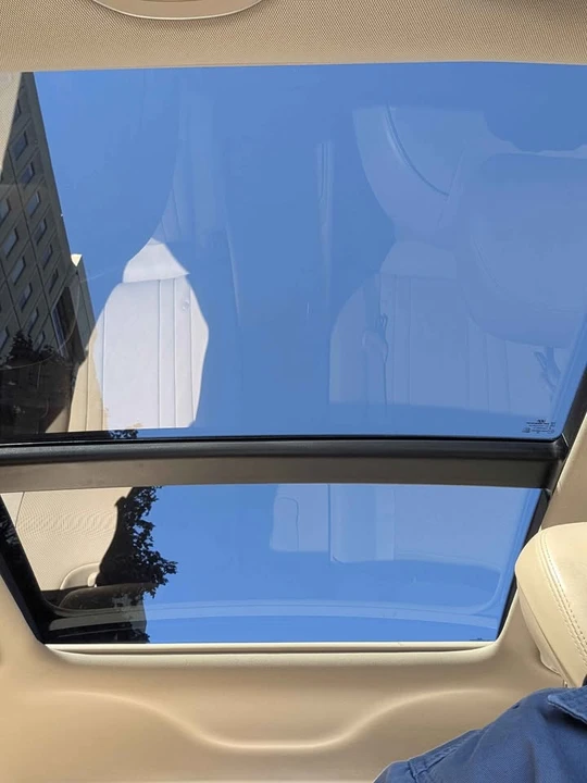 2015 Hyundai Genesis - Image 11 of 14