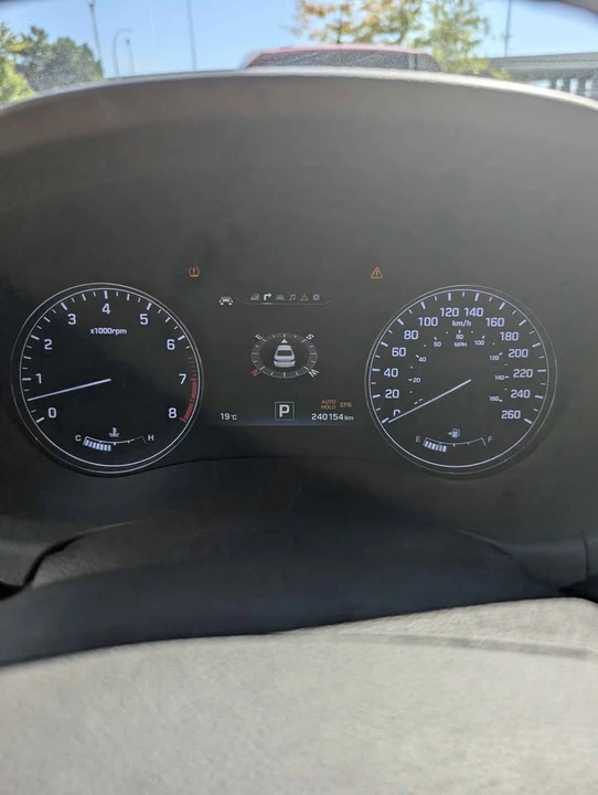 2015 Hyundai Genesis - Image 14 of 14