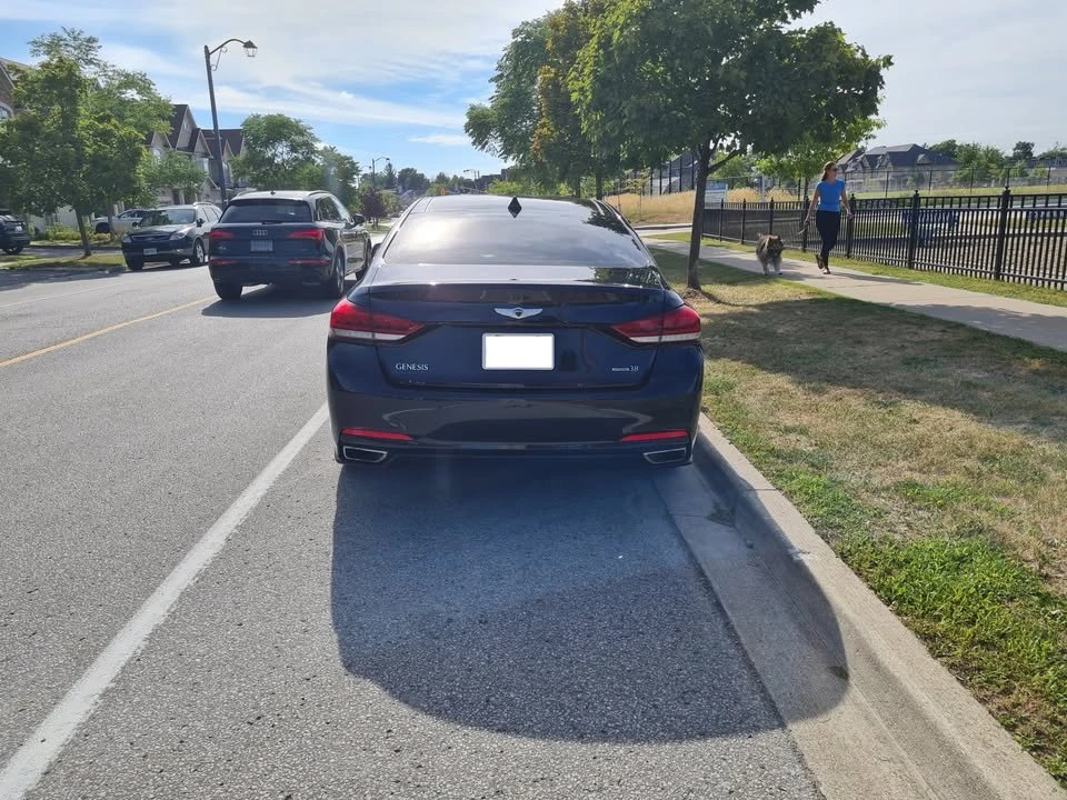 2015 Hyundai Genesis - Image 4 of 7
