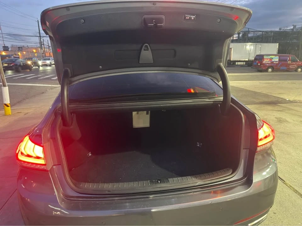 2015 Hyundai Genesis - Image 5 of 13