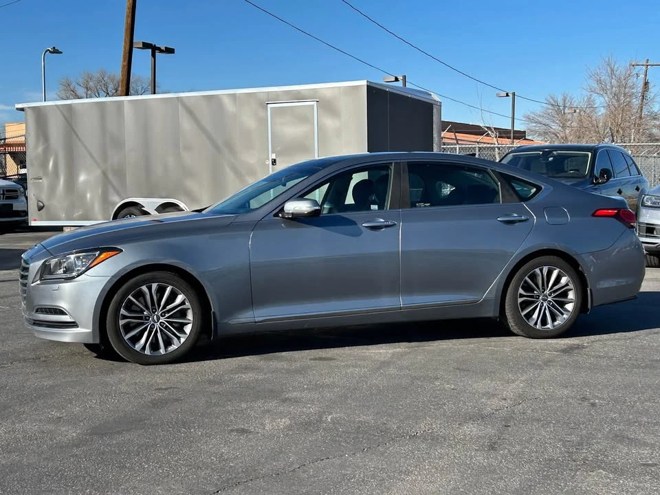 2015 Hyundai Genesis - Image 7 of 20