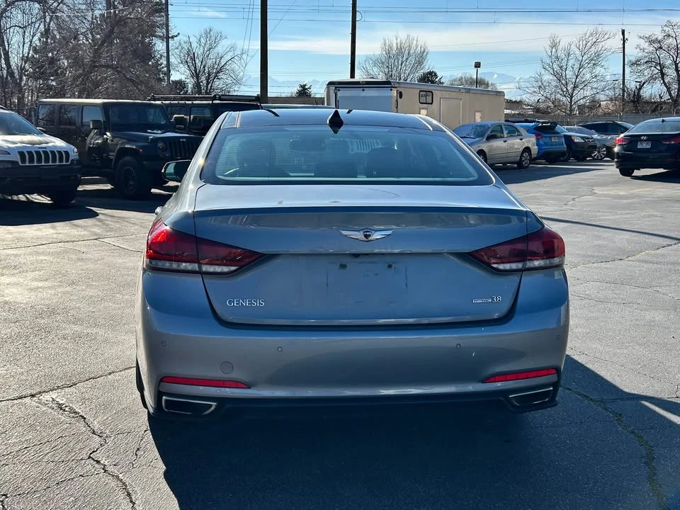 2015 Hyundai Genesis - Image 5 of 20