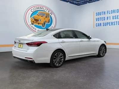 2015 Hyundai Genesis - Image 5 of 19