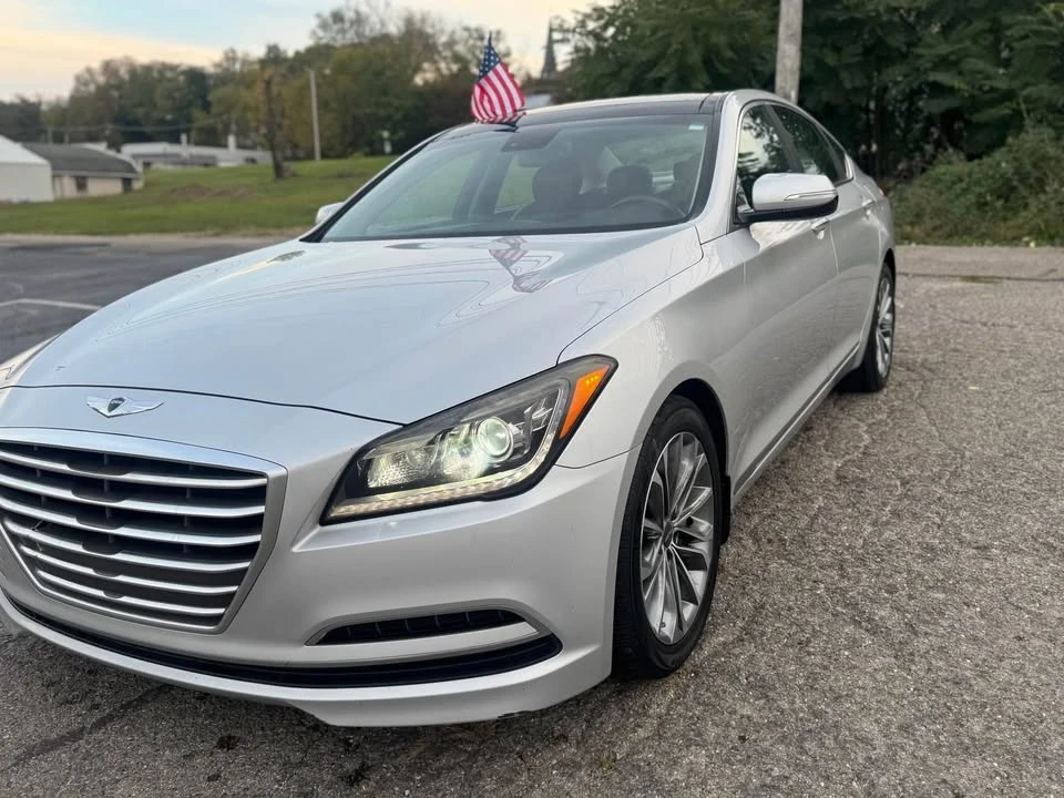2015 Hyundai Genesis - Image 3 of 17