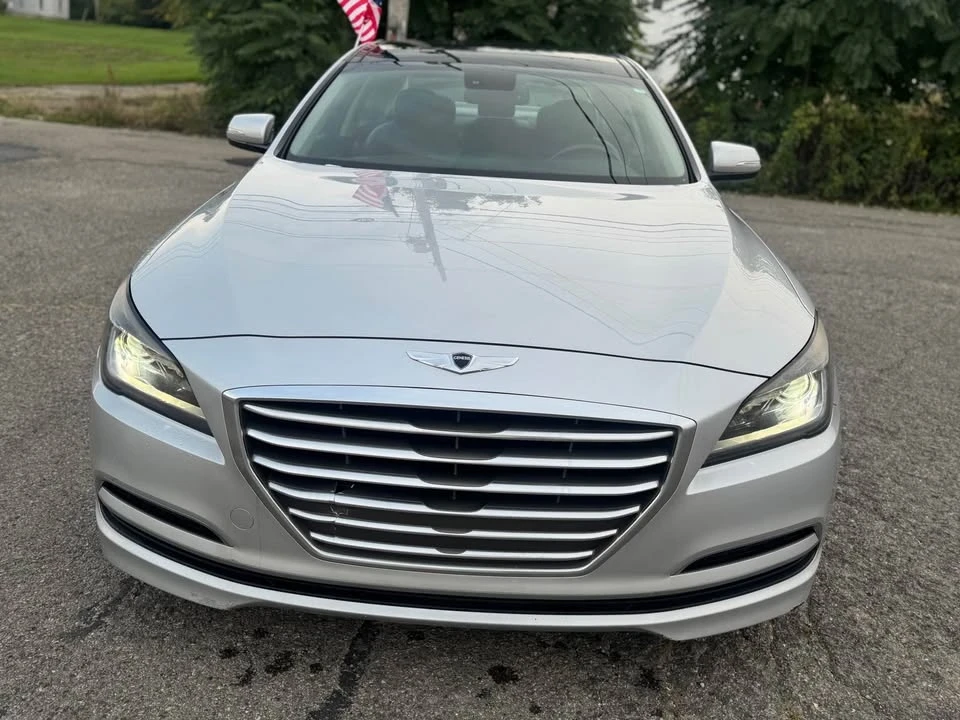 2015 Hyundai Genesis - Image 6 of 17