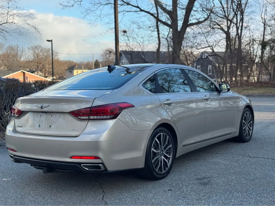 2015 Hyundai Genesis - Image 8 of 20