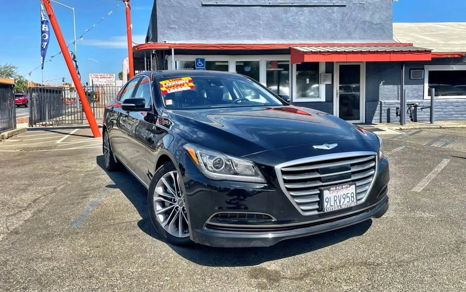 2015 Hyundai Genesis - Image 3 of 20