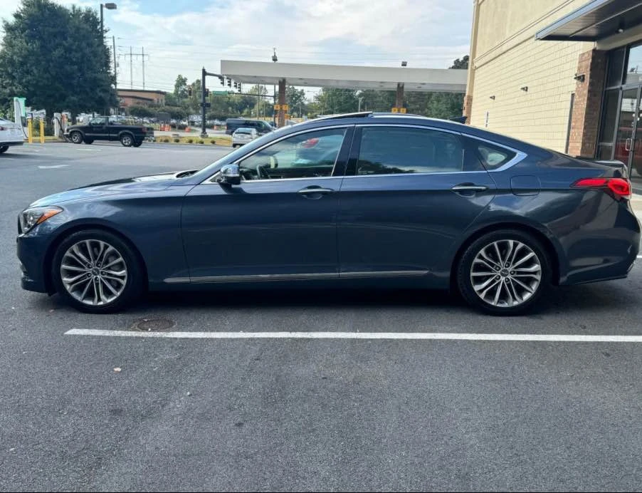 2015 Hyundai Genesis - Image 3 of 12