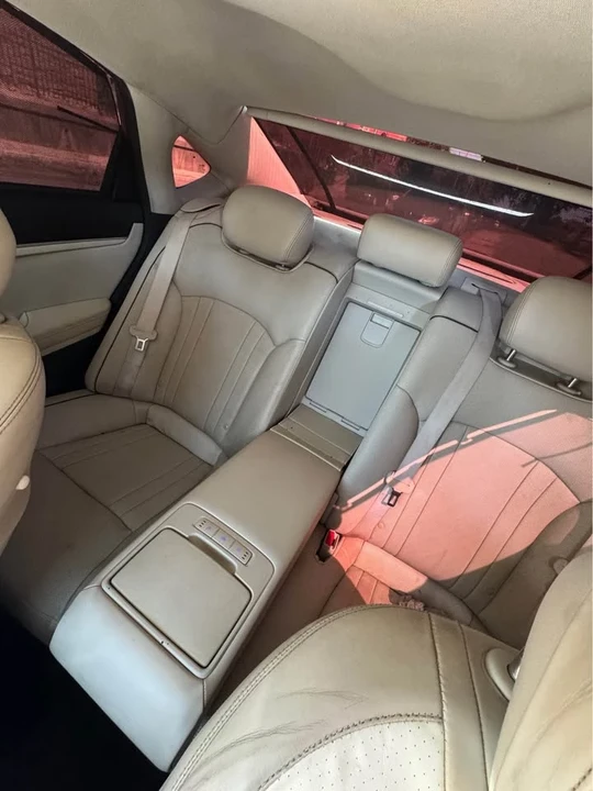 2015 Hyundai Genesis - Image 7 of 8