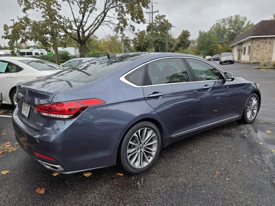 2015 Hyundai Genesis - Image 5 of 20