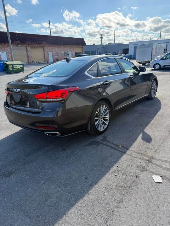 2015 Hyundai Genesis - Image 6 of 16