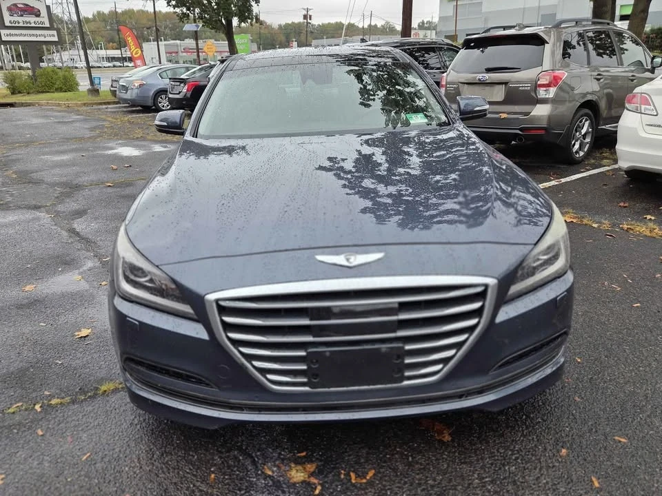 2015 Hyundai Genesis - Image 8 of 20