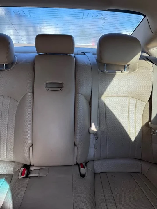 2015 Hyundai Genesis - Image 16 of 16