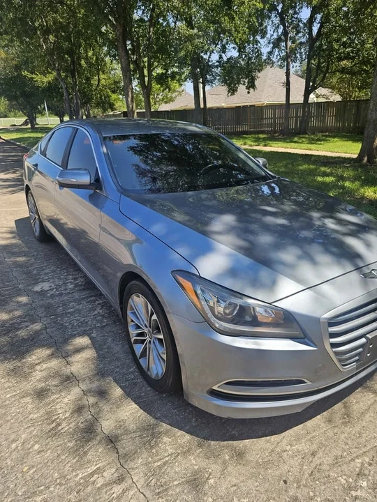 2015 Hyundai Genesis - Image 8 of 9