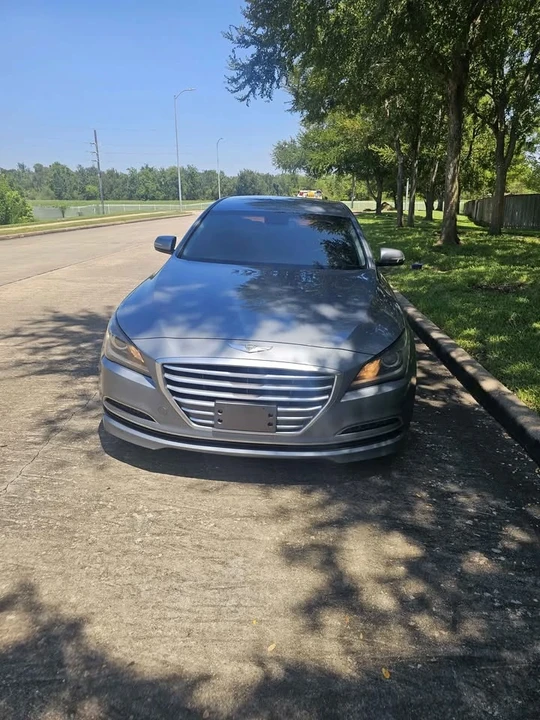 2015 Hyundai Genesis - Image 9 of 9