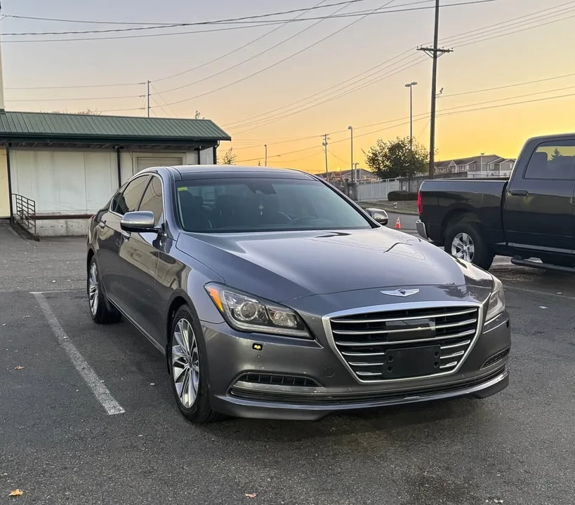2015 Hyundai Genesis - Image 3 of 12