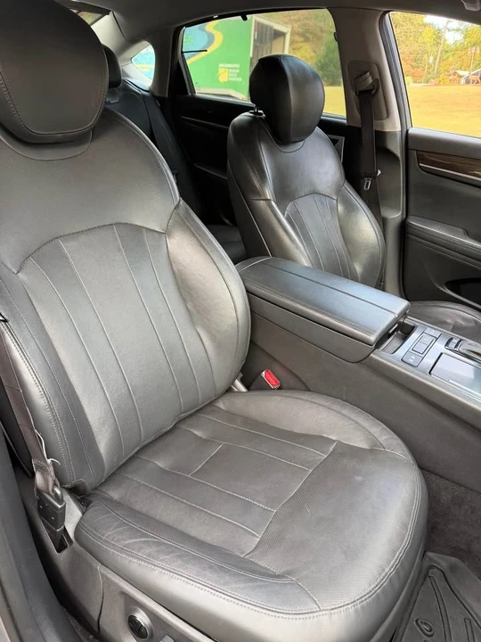 2015 Hyundai Genesis - Image 3 of 13