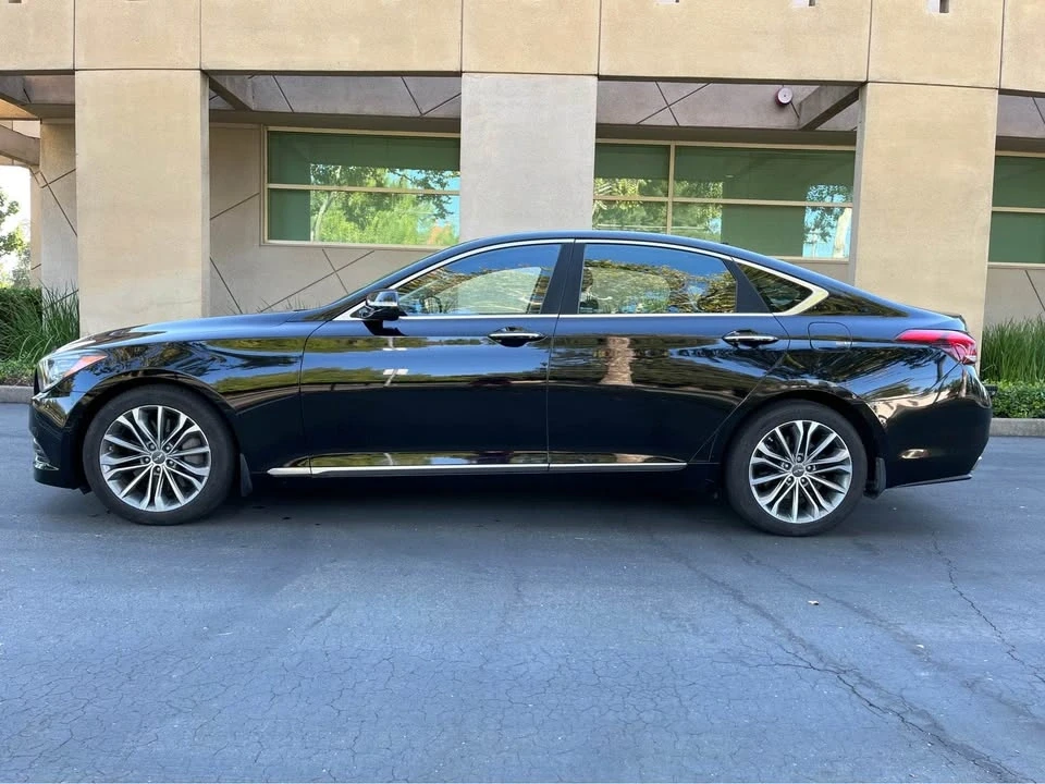 2015 Hyundai Genesis - Image 6 of 19