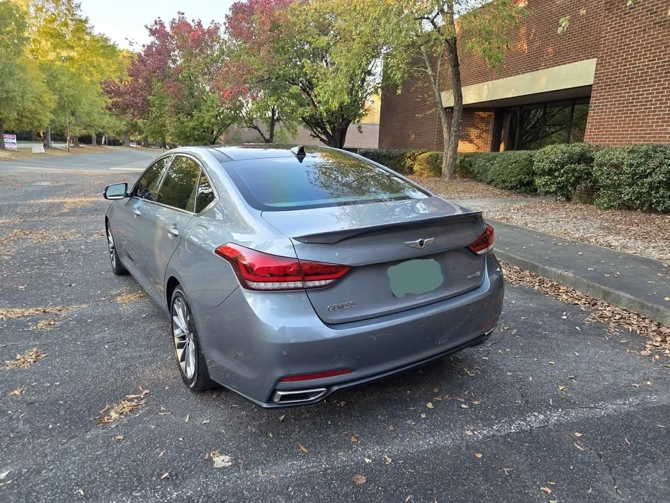 2015 Hyundai Genesis - Image 6 of 19