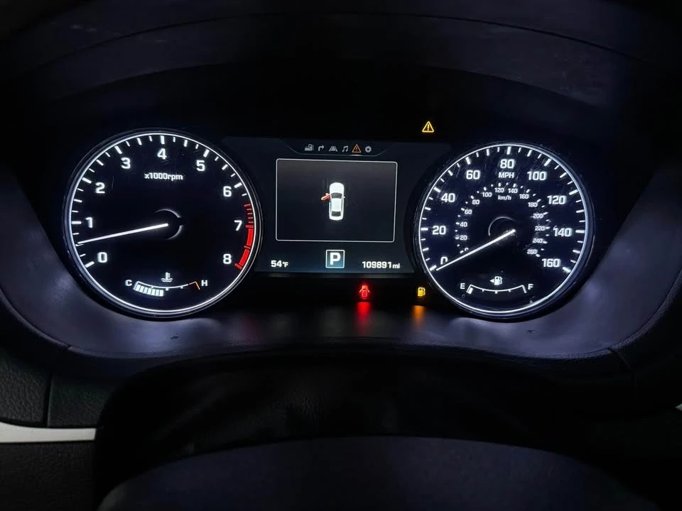 2015 Hyundai Genesis - Image 10 of 11
