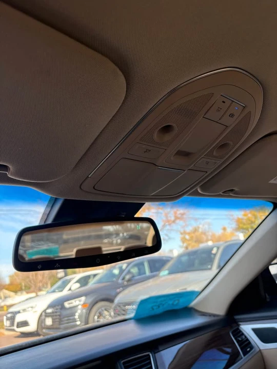 2015 Hyundai Genesis - Image 18 of 18