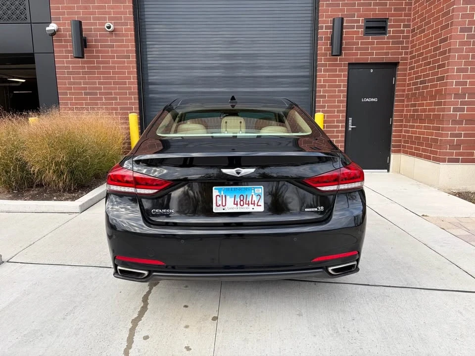 2015 Hyundai Genesis - Image 4 of 14