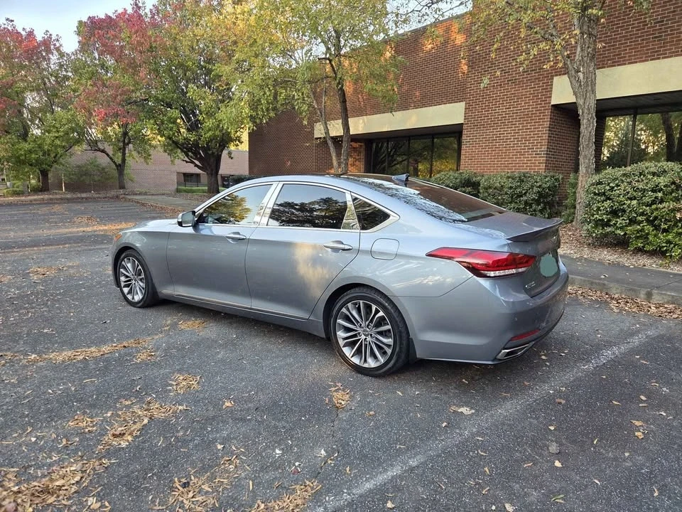 2015 Hyundai Genesis - Image 7 of 19