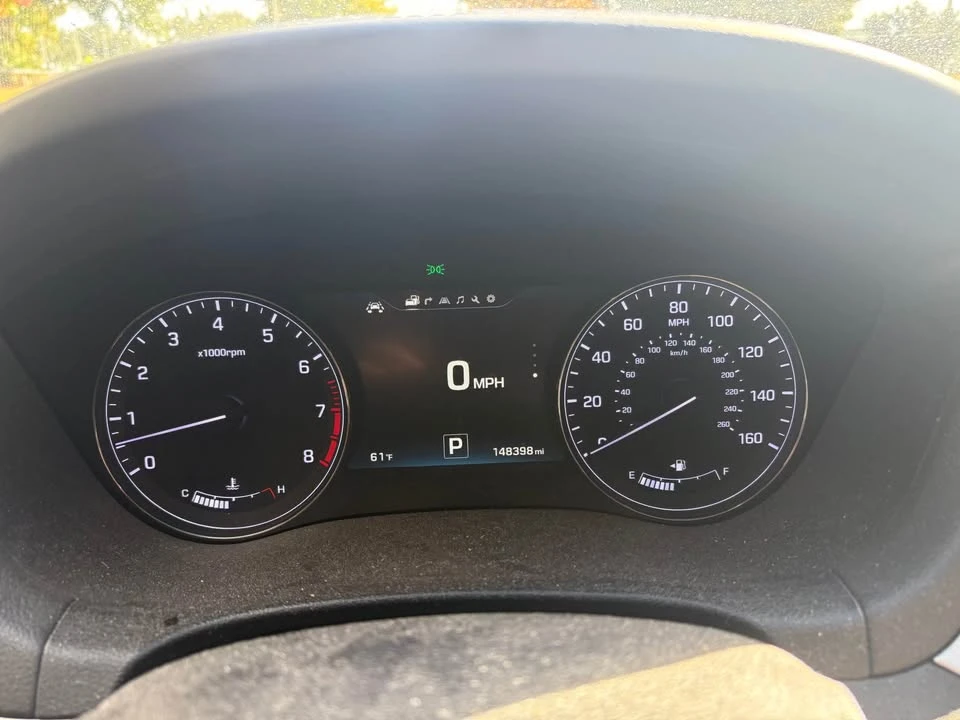 2015 Hyundai Genesis - Image 5 of 14