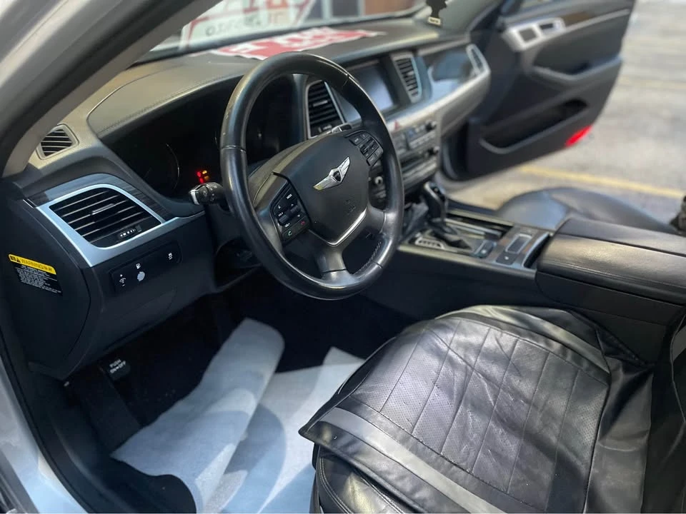 2015 Hyundai Genesis - Image 10 of 10