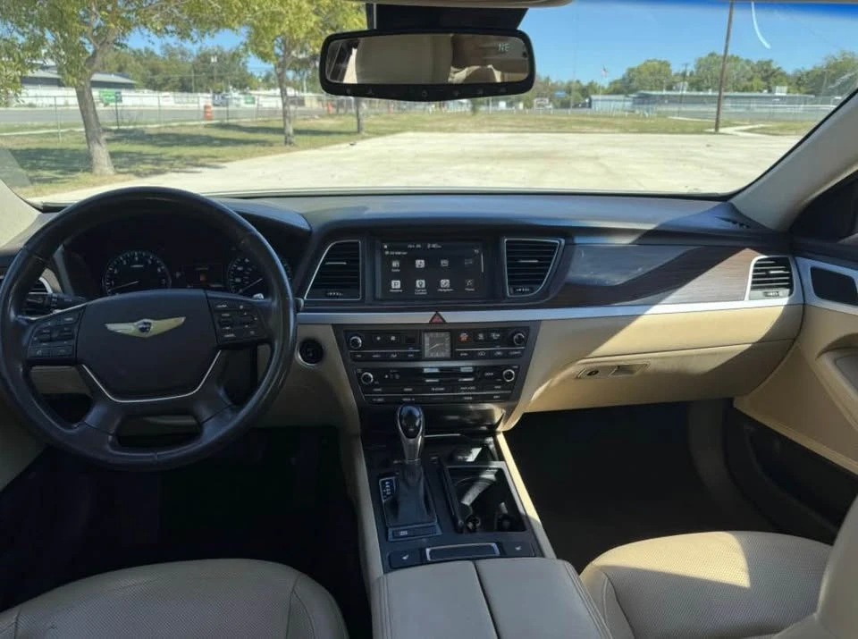 2015 Hyundai Genesis - Image 11 of 11