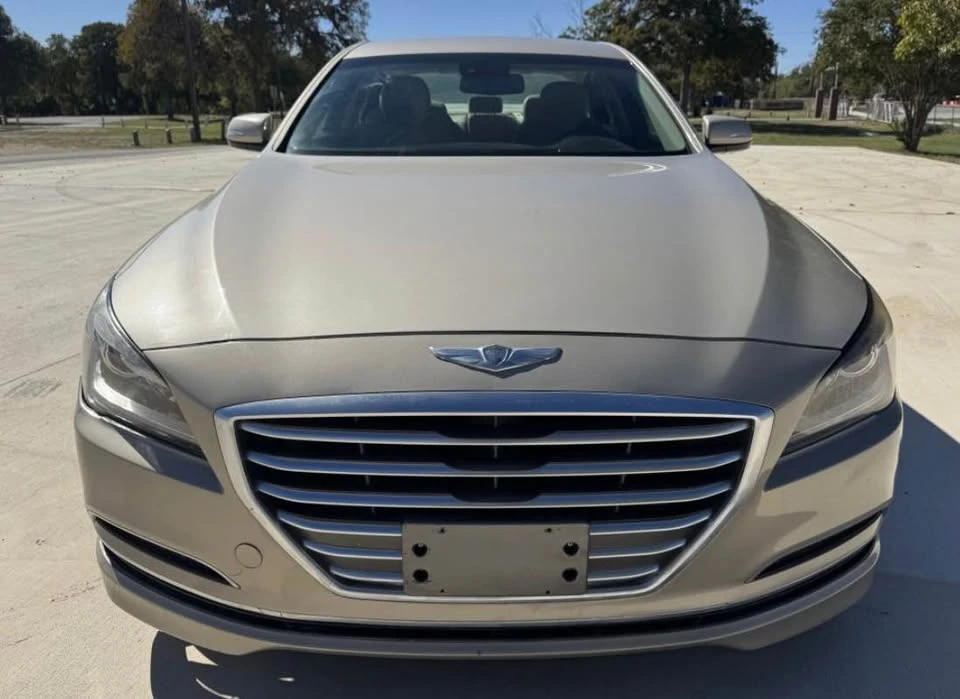 2015 Hyundai Genesis - Image 3 of 11