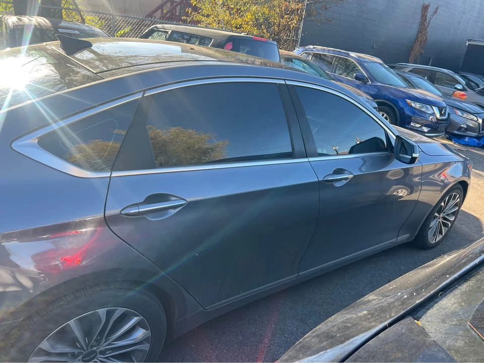 2015 Hyundai Genesis - Image 3 of 5