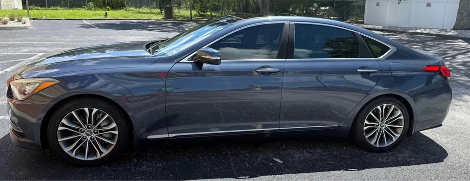2015 Hyundai Genesis - Image 4 of 7