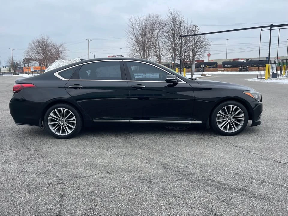 2015 Hyundai Genesis - Image 3 of 19