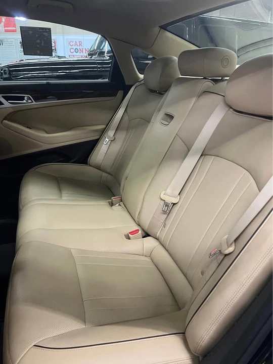 2015 Hyundai Genesis - Image 13 of 13