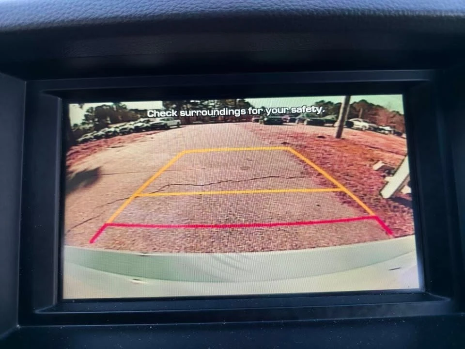 2015 Hyundai Genesis - Image 13 of 18