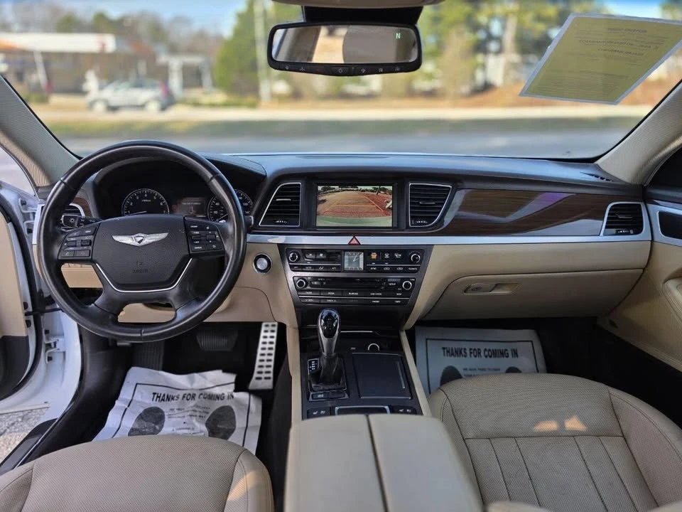 2015 Hyundai Genesis - Image 16 of 18