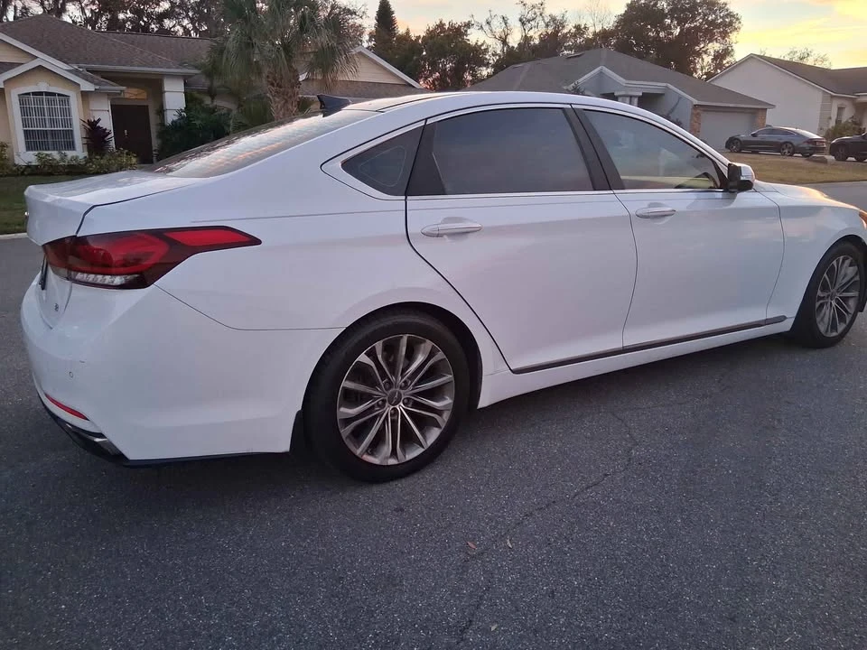 2015 Hyundai Genesis - Image 6 of 6