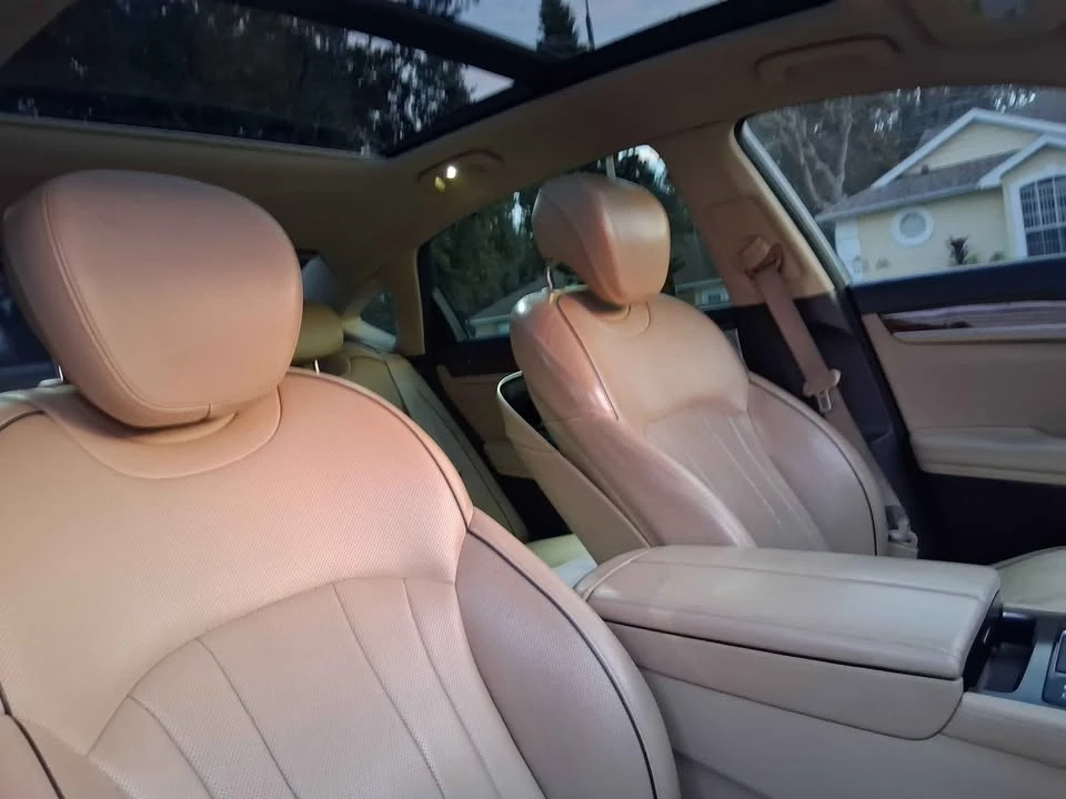 2015 Hyundai Genesis - Image 2 of 6