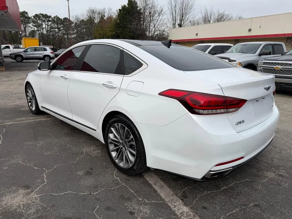 2015 Hyundai Genesis - Image 7 of 18