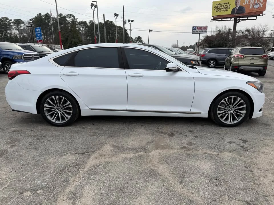 2015 Hyundai Genesis - Image 6 of 18