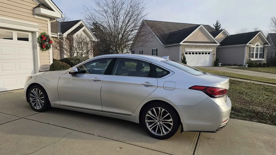 2015 Hyundai Genesis - Image 3 of 7
