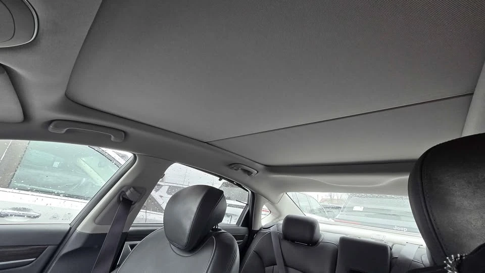 2015 Hyundai Genesis - Image 10 of 15