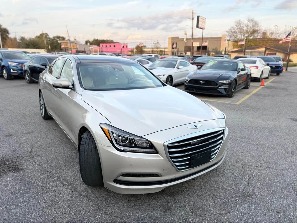 2015 Hyundai Genesis - Image 6 of 16