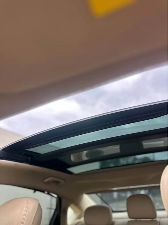 2015 Hyundai Genesis - Image 12 of 12