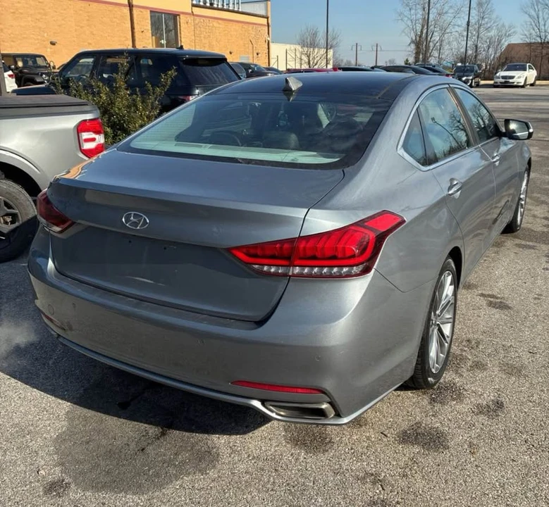 2015 Hyundai Genesis - Image 3 of 13