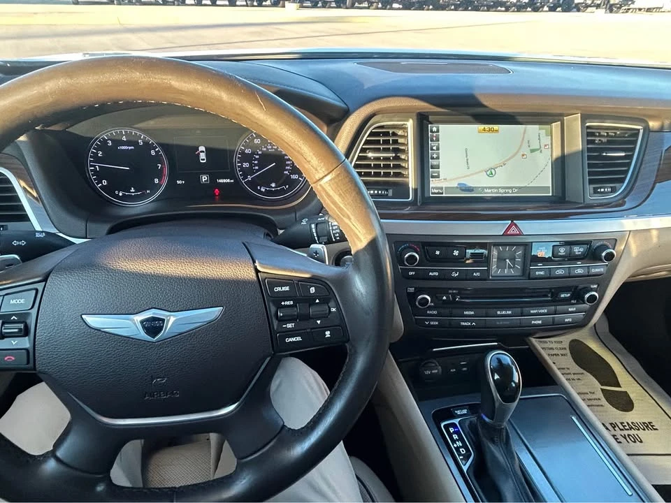 2015 Hyundai Genesis - Image 7 of 8
