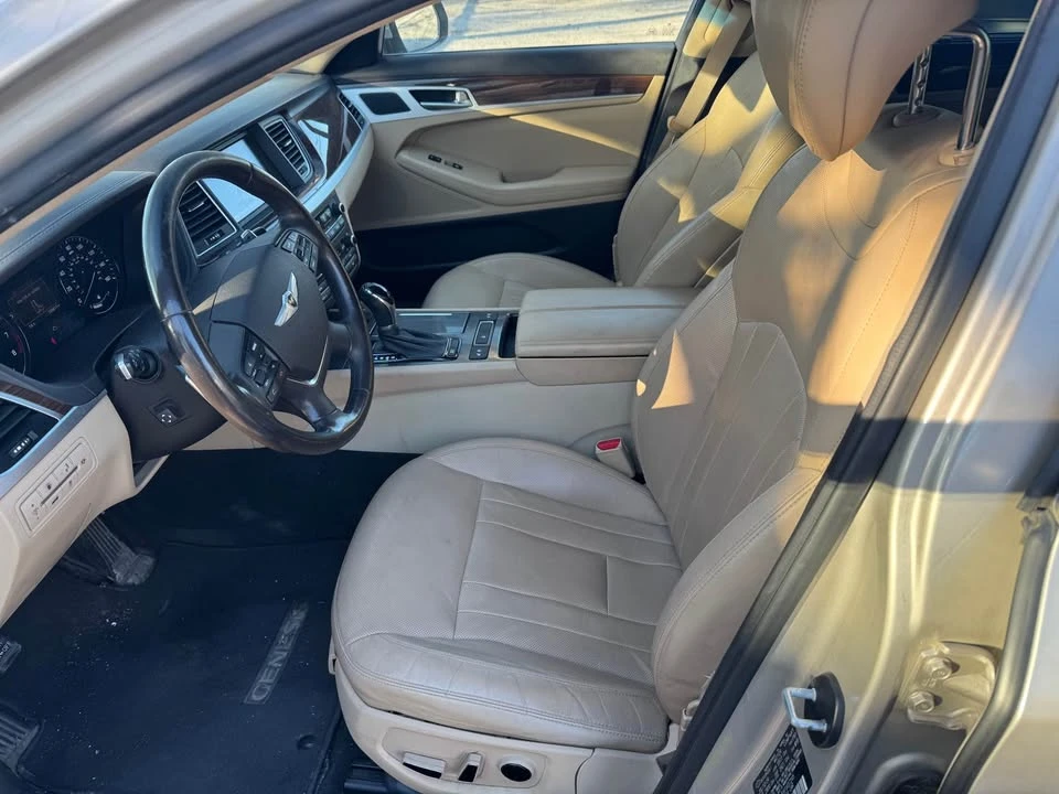 2015 Hyundai Genesis - Image 3 of 17
